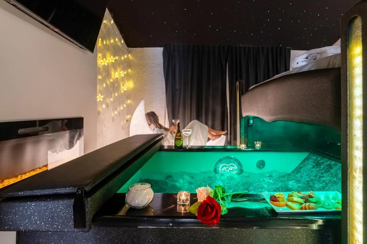 Hotel Butterfly - Il Nido D'Amore Bologna 몬주노