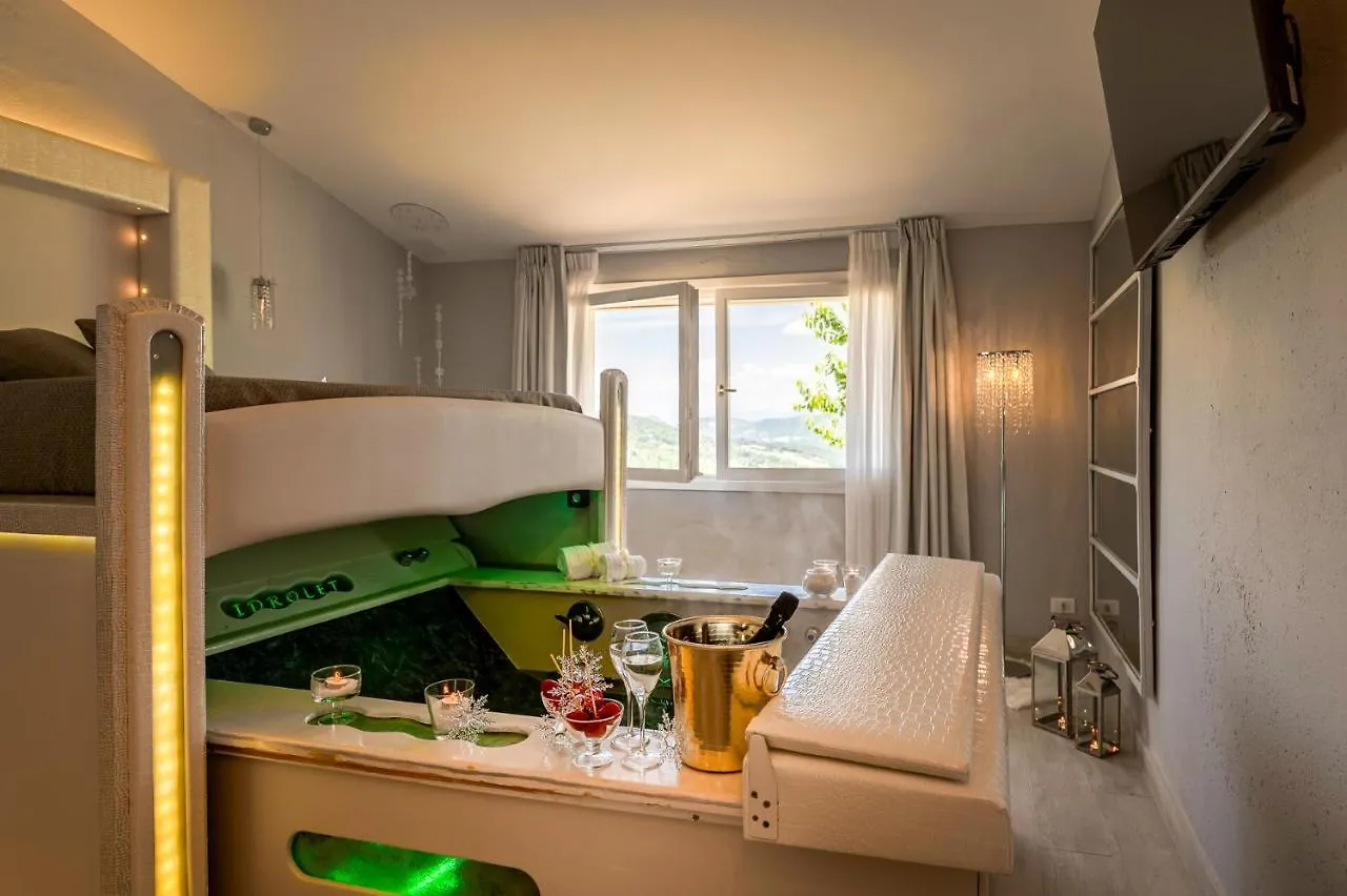 Hotel Butterfly - Il Nido D'Amore Bologna 몬주노